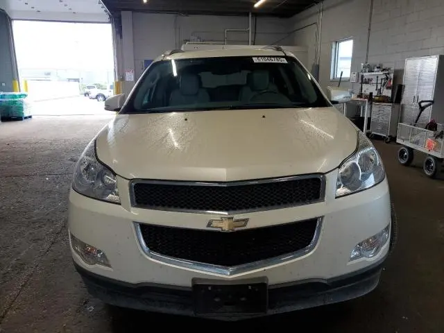 2011 CHEVROLET TRAVERSE LT  