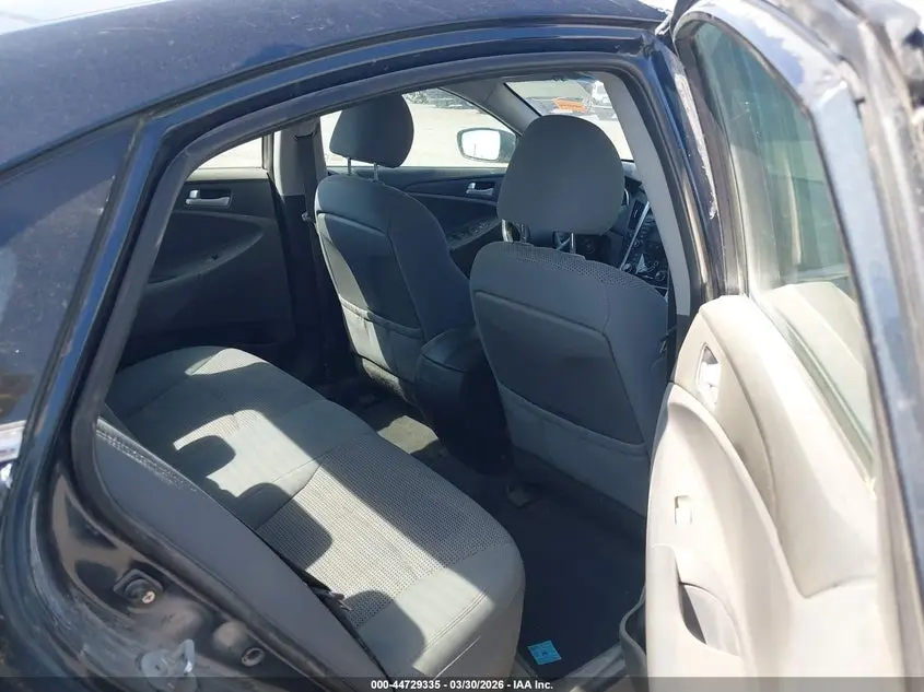 2012 HYUNDAI SONATA GLS