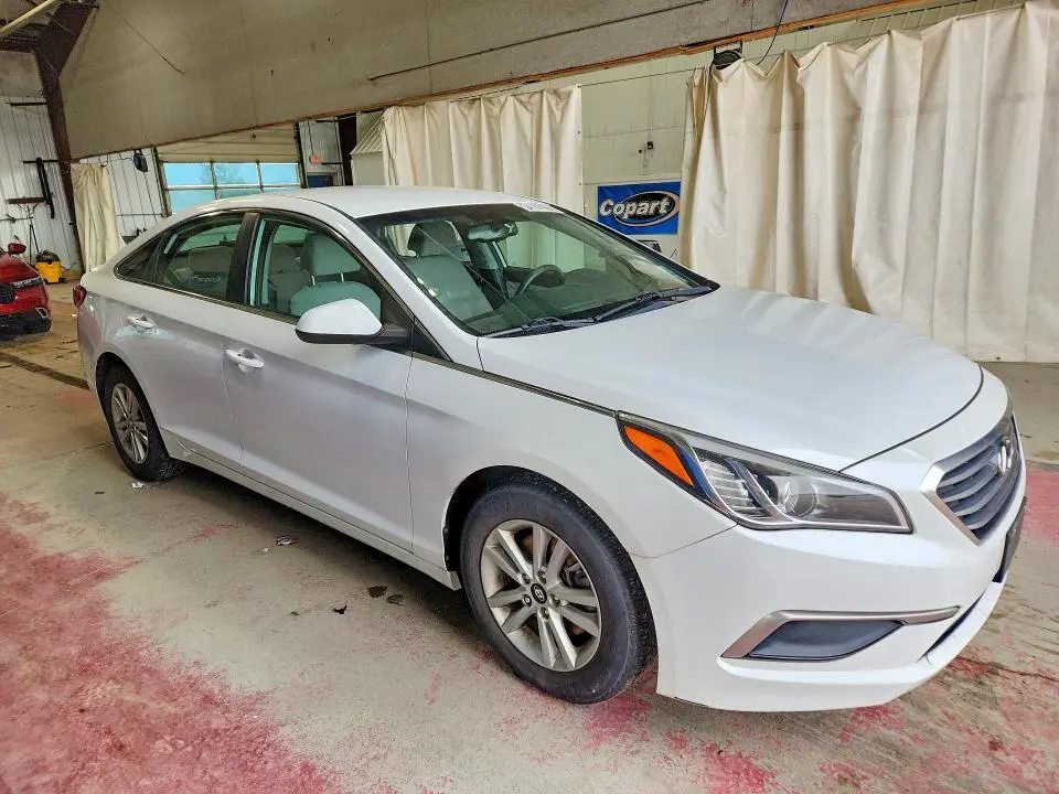2016 HYUNDAI SONATA SE  