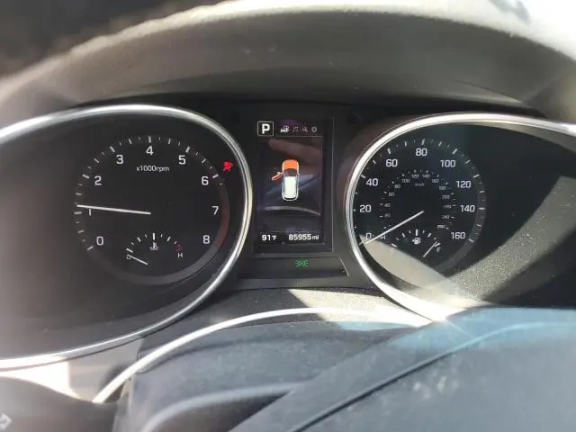 2017 HYUNDAI SANTA FE SE  