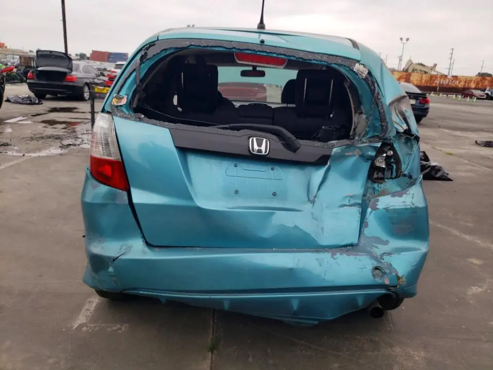 2012 HONDA FIT   