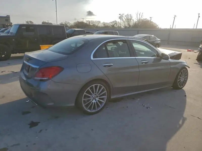 2019 MERCEDES-BENZ C 300  