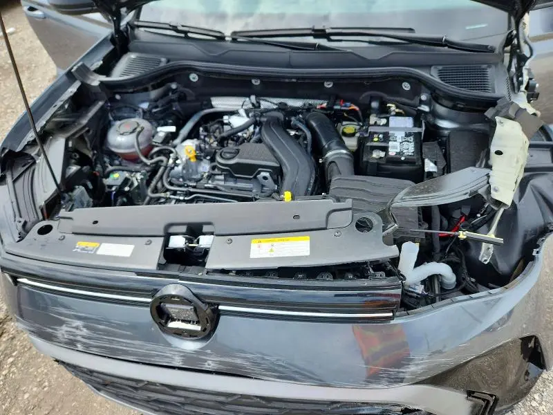 2025 VOLKSWAGEN TAOS S  