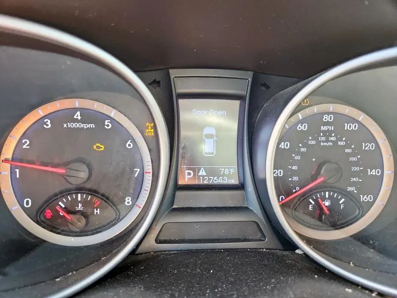 2013 HYUNDAI SANTA FE GLS  