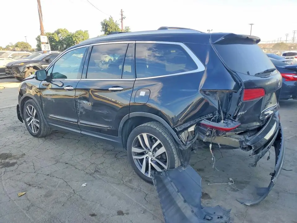 2016 HONDA PILOT TOURING  