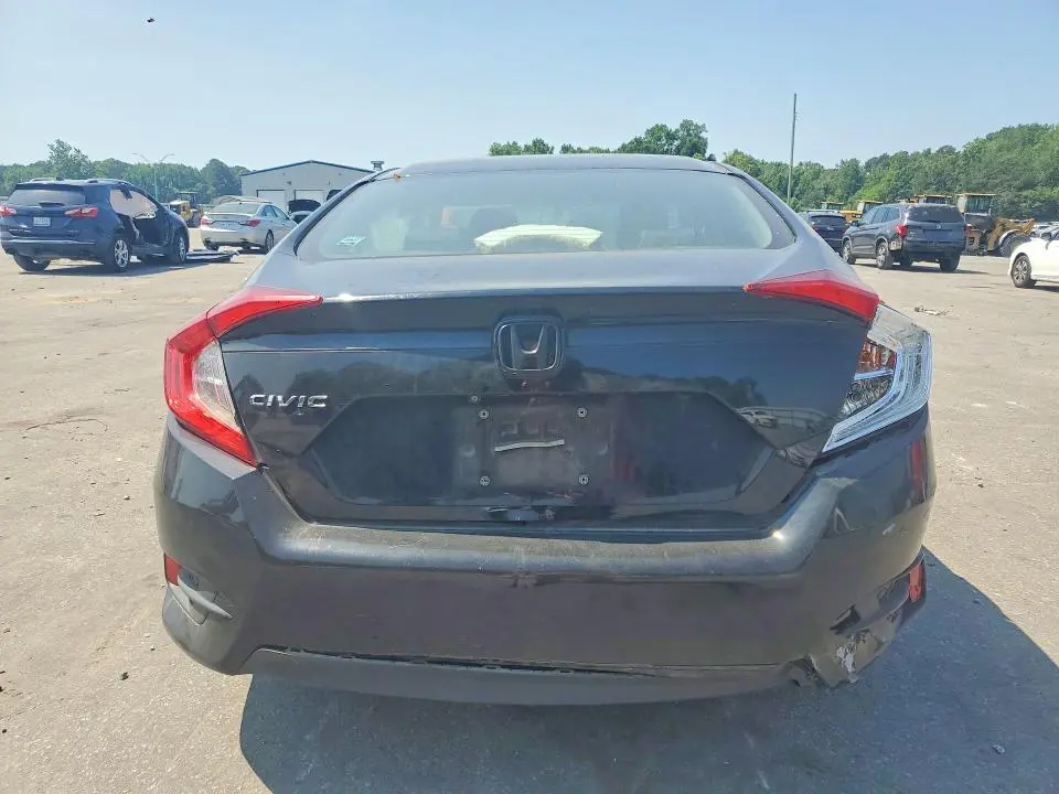2018 HONDA CIVIC LX  