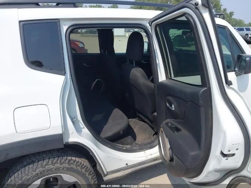 2017 JEEP RENEGADE SPORT 4X4