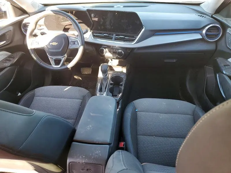 2025 CHEVROLET TRAX 1LT  
