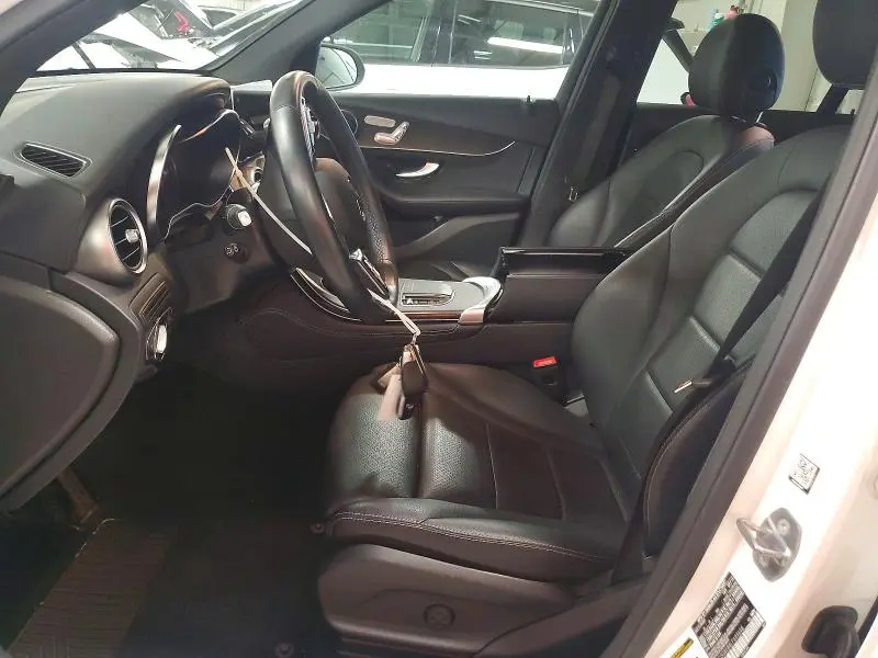 2020 MERCEDES-BENZ GLC 300 4MATIC  