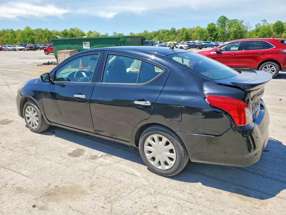 2019 NISSAN VERSA SV  