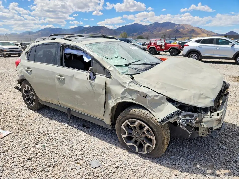 2016 SUBARU CROSSTREK LIMITED  