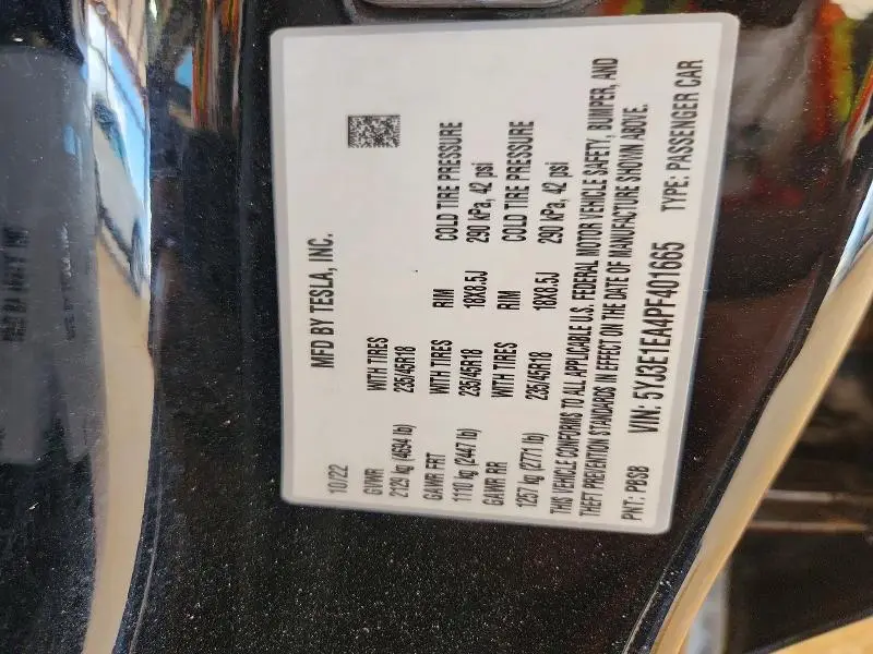 2023 TESLA MODEL 3   