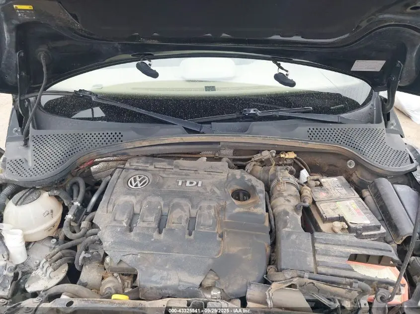 2015 VOLKSWAGEN BEETLE 2.0L TDI