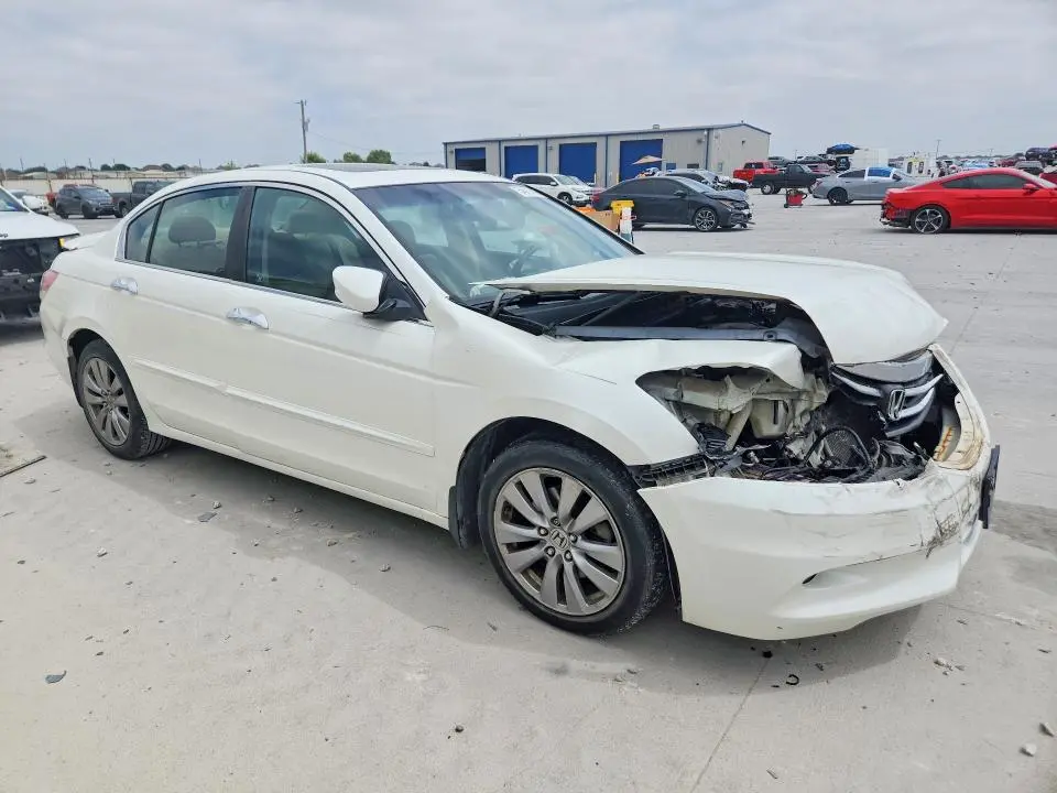 2011 HONDA ACCORD EXL  