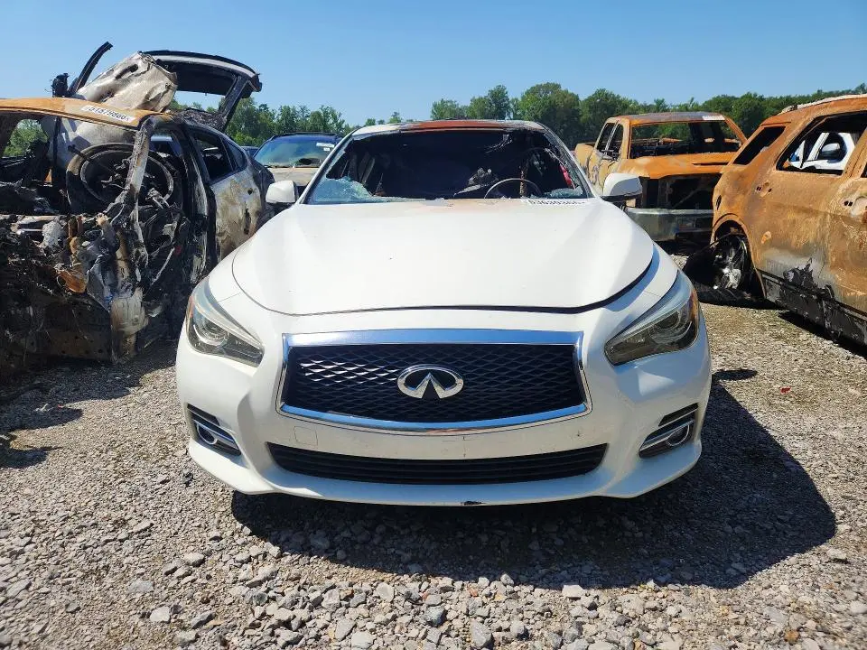 2017 INFINITI Q50   