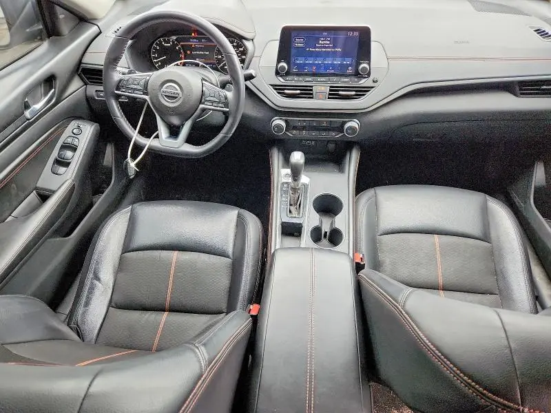 2021 NISSAN ALTIMA SR  