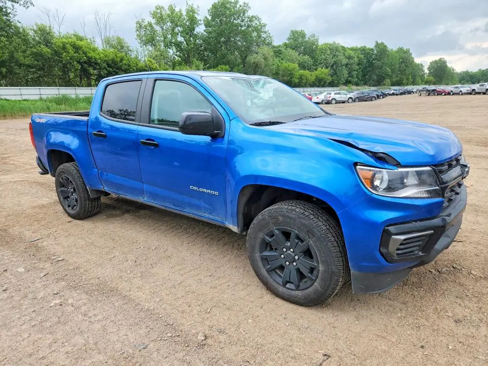 2022 CHEVROLET COLORADO LT  