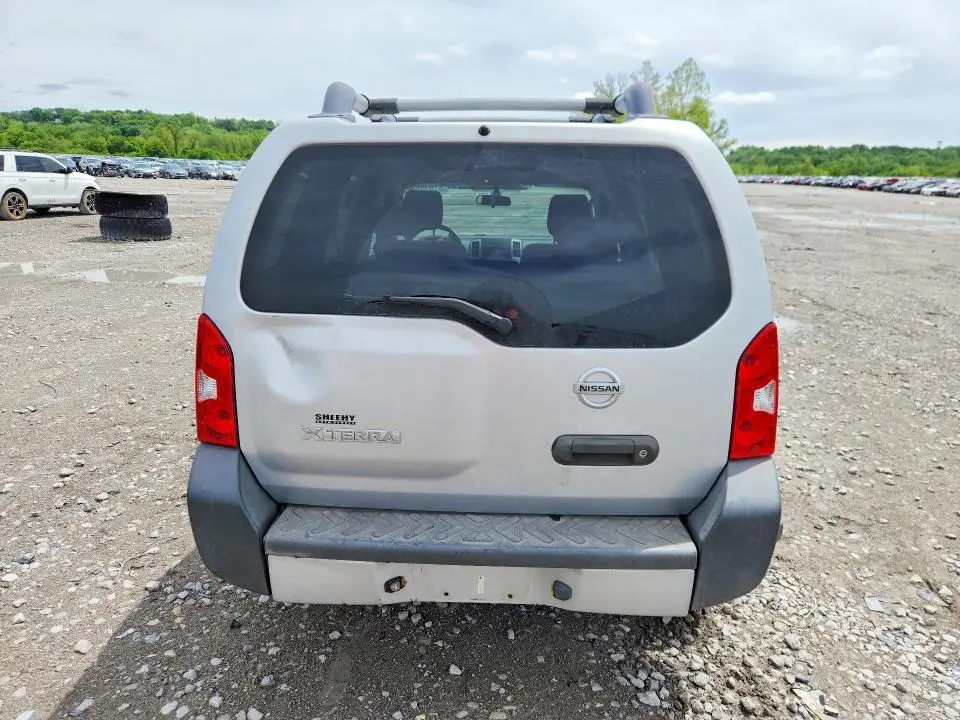 2011 NISSAN XTERRA X  