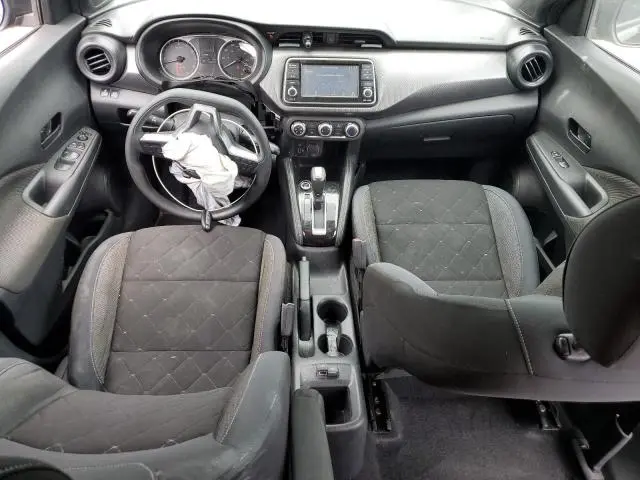 2019 NISSAN KICKS S  
