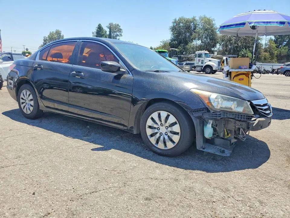 2011 HONDA ACCORD LX  