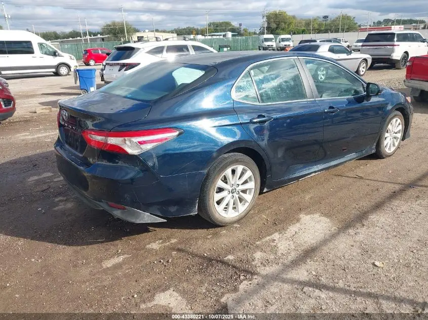 2018 TOYOTA CAMRY LE