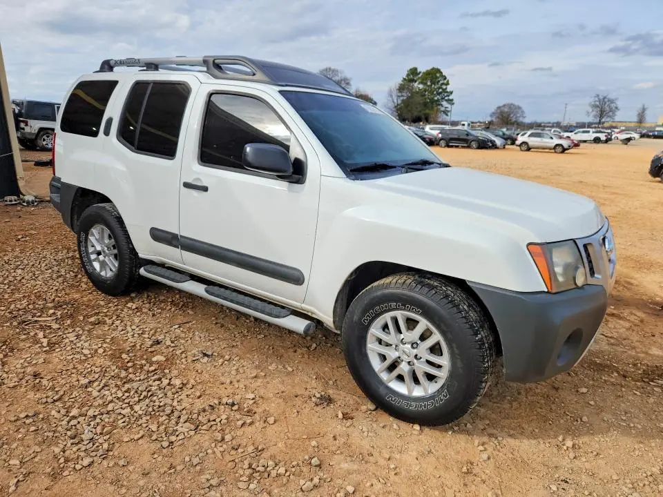 2014 NISSAN XTERRA X  