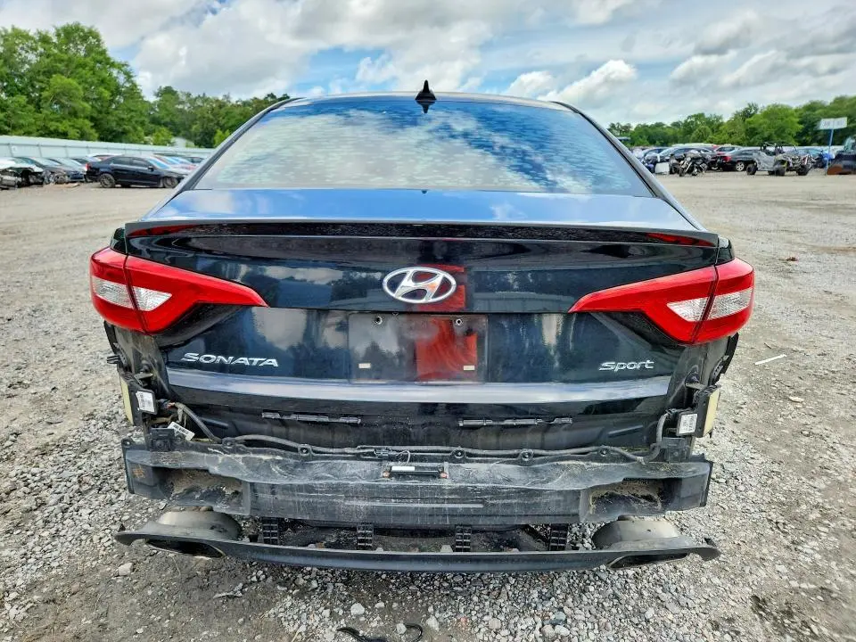 2015 HYUNDAI SONATA SPORT  