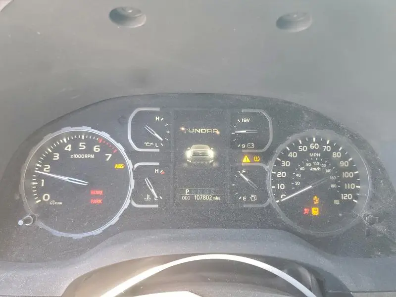 2021 TOYOTA TUNDRA CREWMAX SR5  