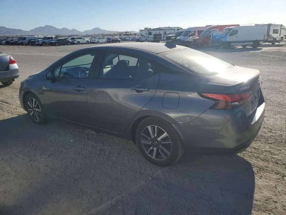 2020 NISSAN VERSA SV  