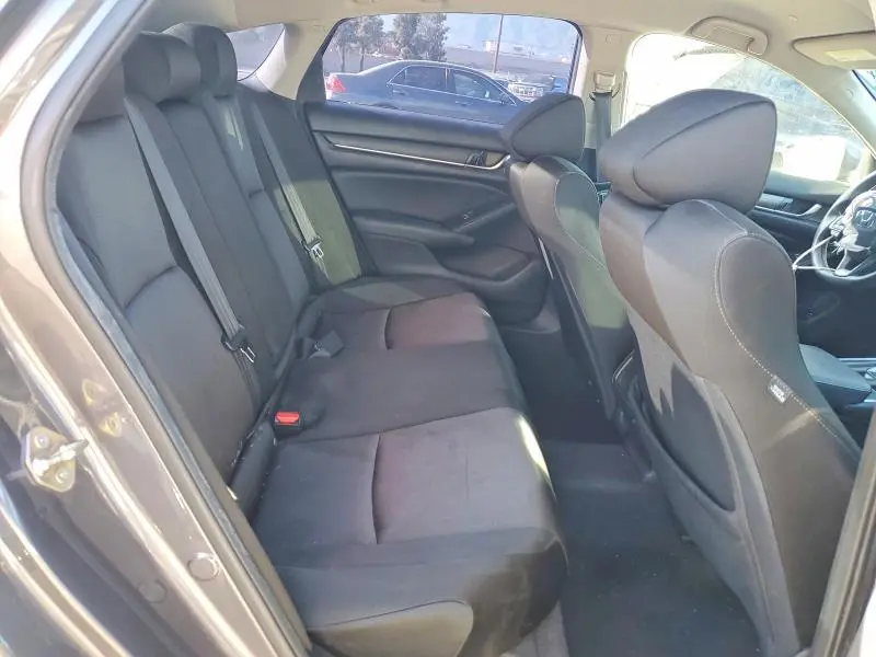 2019 HONDA ACCORD LX  