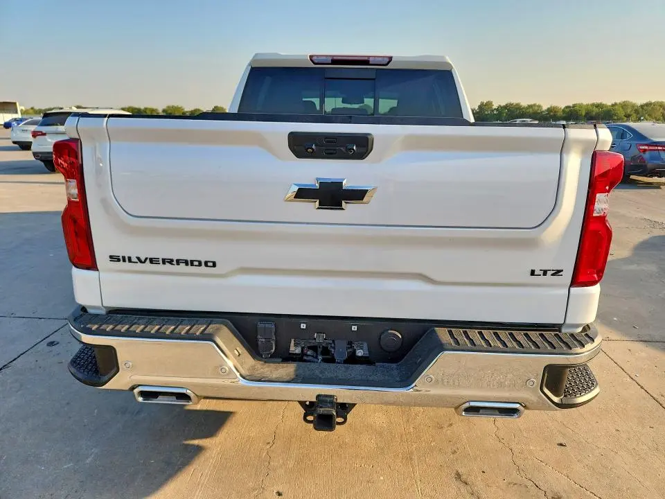 2023 CHEVROLET SILVERADO K1500 LTZ  