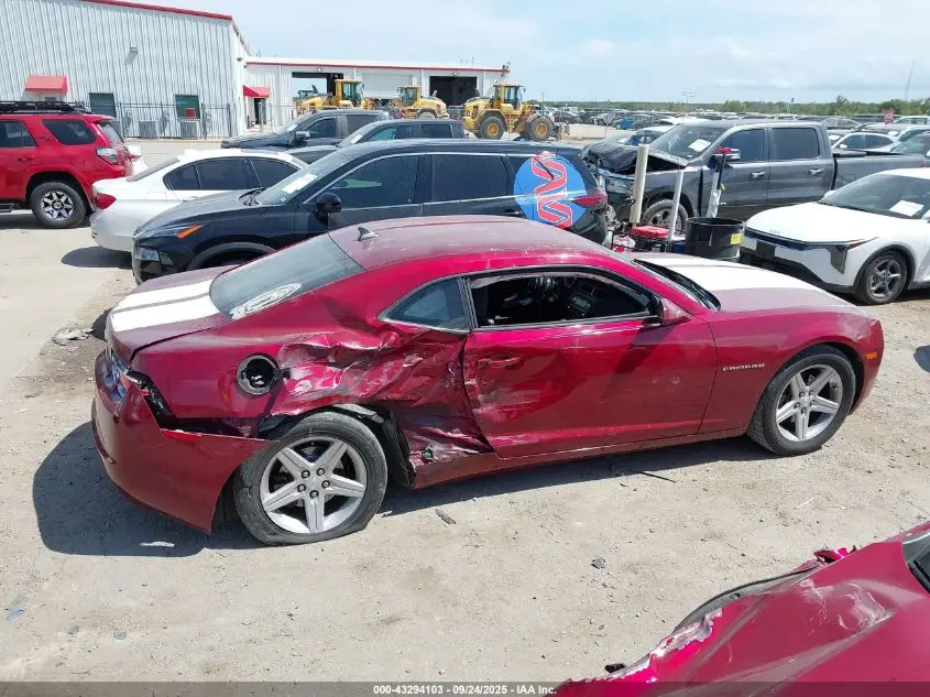 2011 CHEVROLET CAMARO 1LT