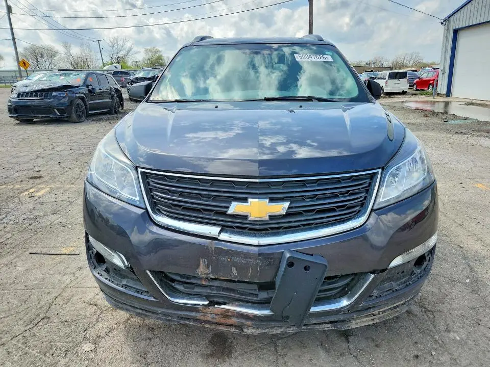 2014 CHEVROLET TRAVERSE LS  