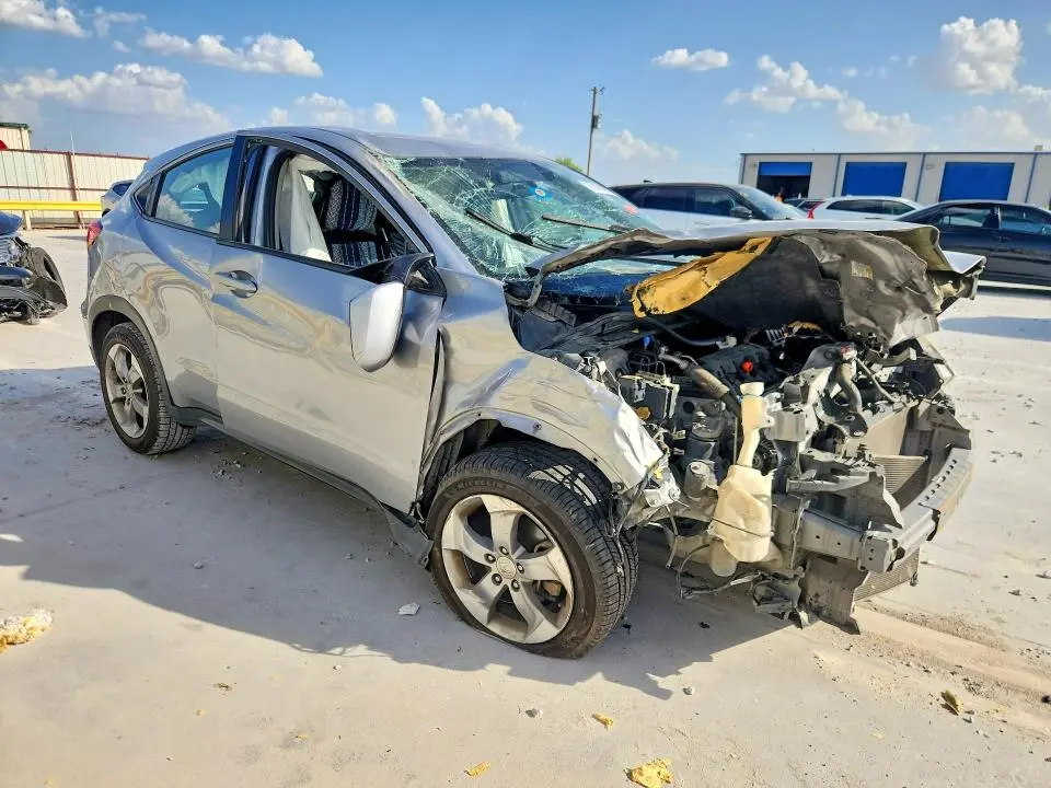 2018 HONDA HR-V LX  