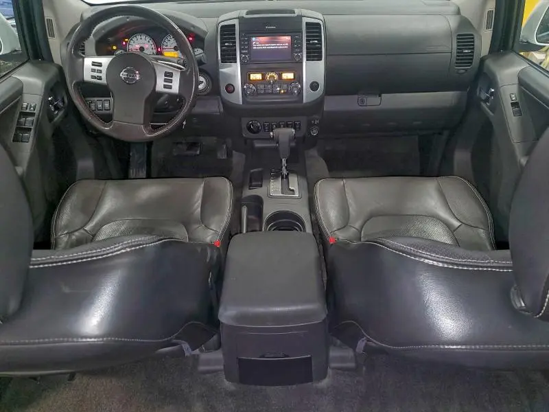 2017 NISSAN FRONTIER S  