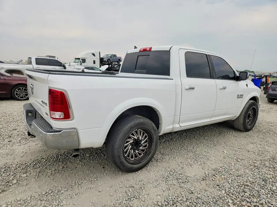 2018 RAM 1500 LARAMIE  