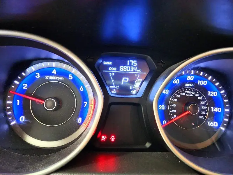 2012 HYUNDAI ELANTRA GLS  