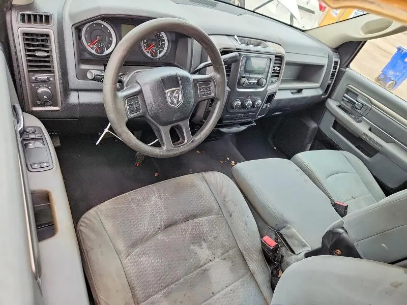 2013 RAM 1500 ST  