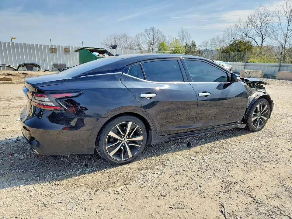 2021 NISSAN MAXIMA SV  