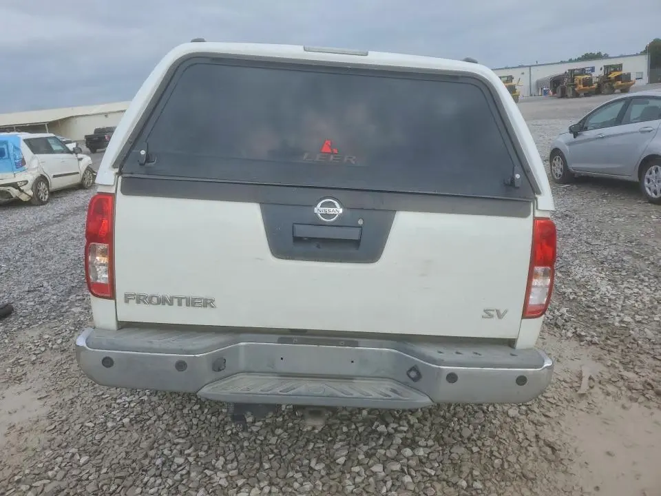 2013 NISSAN FRONTIER S  