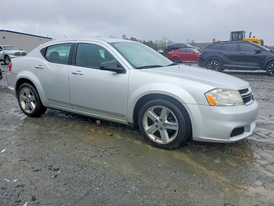 2012 DODGE AVENGER SE  