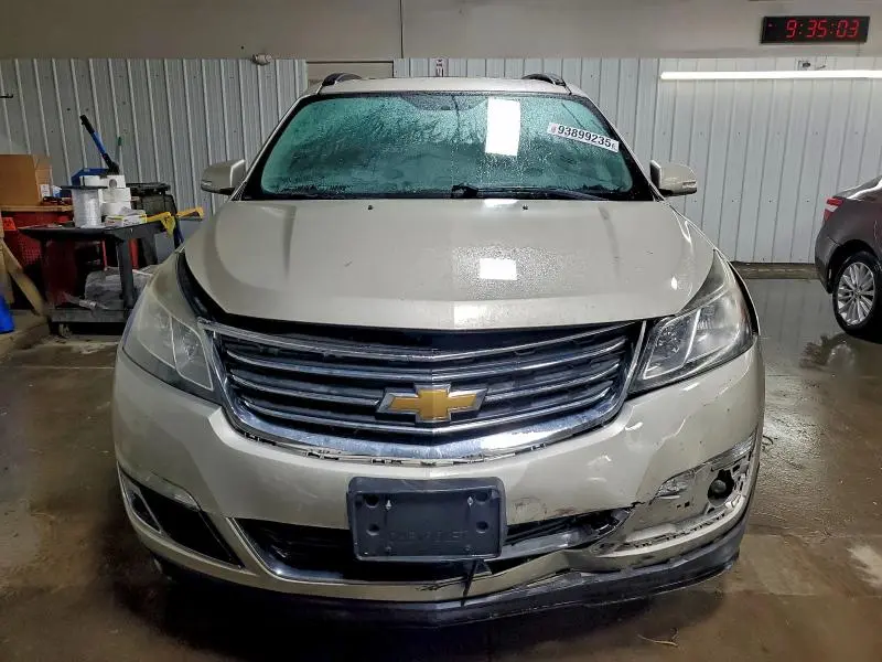 2013 CHEVROLET TRAVERSE LT  