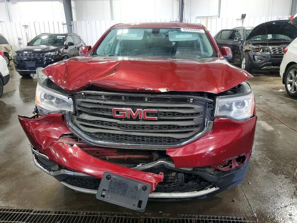 2017 GMC ACADIA SLE  