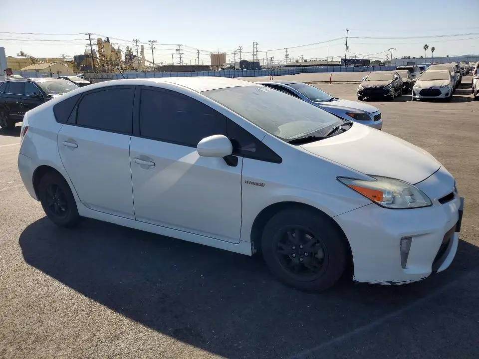 2014 TOYOTA PRIUS TWO  