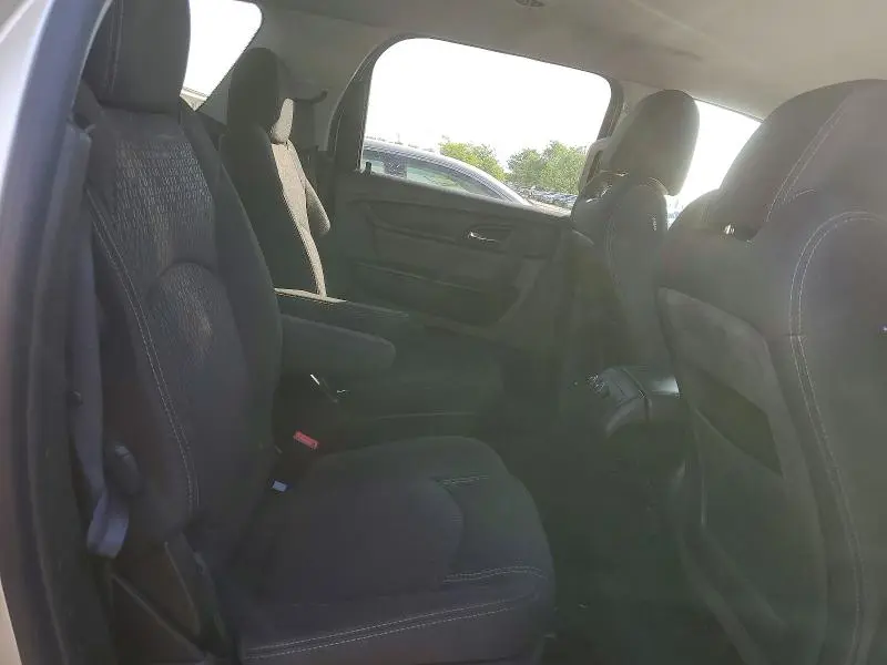 2014 GMC ACADIA SLE  