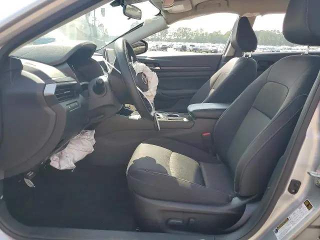 2024 NISSAN ALTIMA SV  