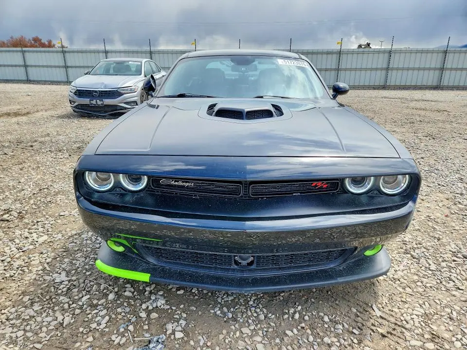 2017 DODGE CHALLENGER R  