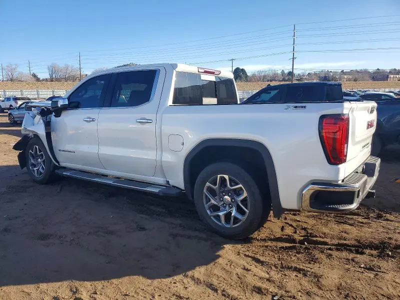 2022 GMC SIERRA K1500 SLT  