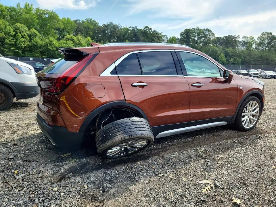 2020 CADILLAC XT4 PREMIUM LUXURY  