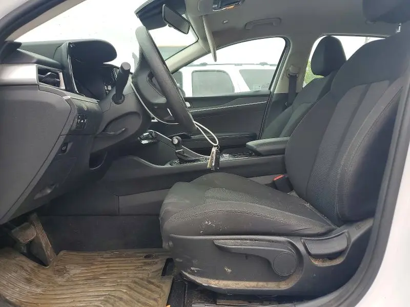2021 KIA K5 LX  